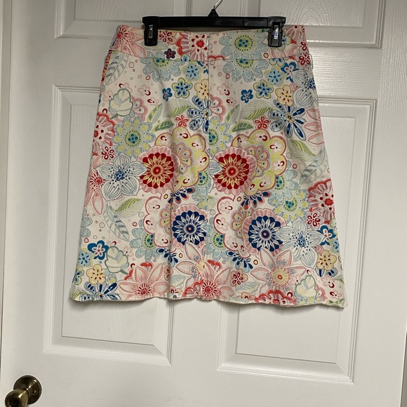 Tribal Floral Skirt Size 10 - Picture 3 of 8